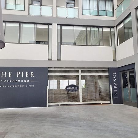 The Pier No. 7 Apartment Swakopmund Luaran gambar